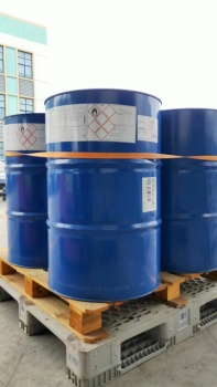 德国瓦克异辛基三乙氧基硅烷膏体 白色膏体活性成分约80%密度约0.88g/cm3