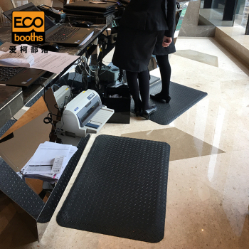 爱柯部落 索恩耐磨型双层PVC抗疲劳地垫 150cm*90cm*13.5mm 黑色 E2010704011